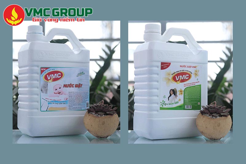 Nước giặt VMC dùng trong giặt là công nghiệp