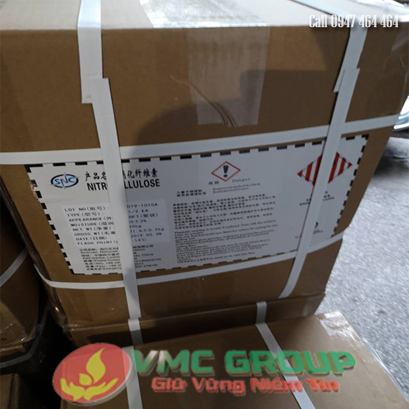 SƠN GỖ NITRO CELLULOSE 1/2 SƠN GỖ NITRO CELLULOSE 1/2