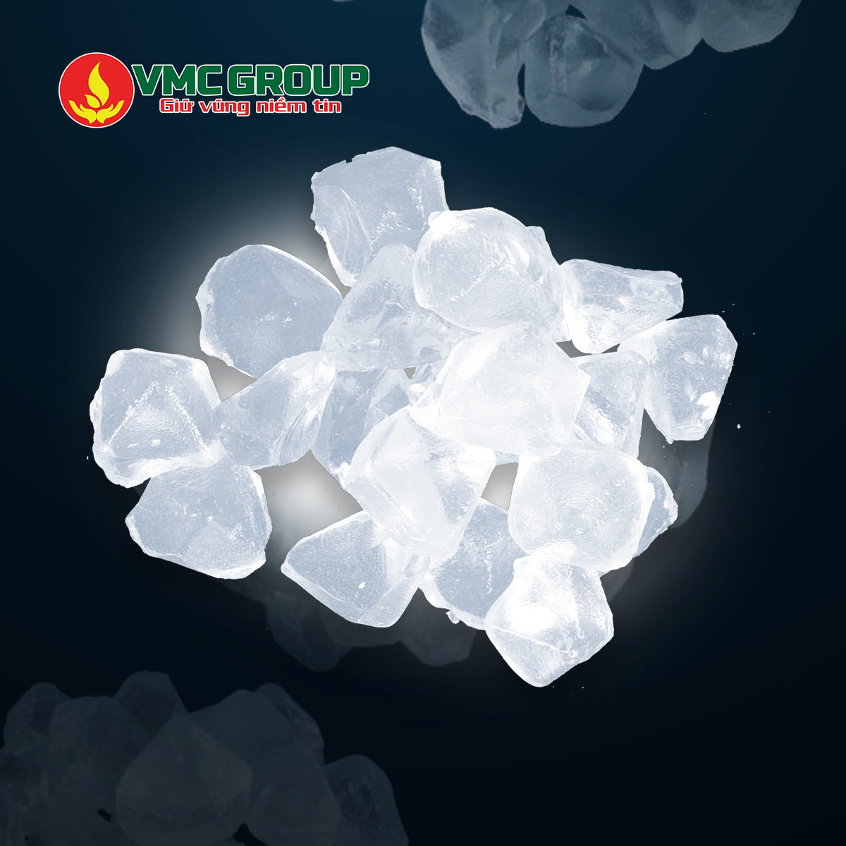 Sodium silicate có dạng hạt rắn hoặc bột màu trắng trong