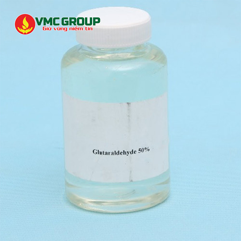 Glutaraldehyde có dạng lỏng sánh không màu