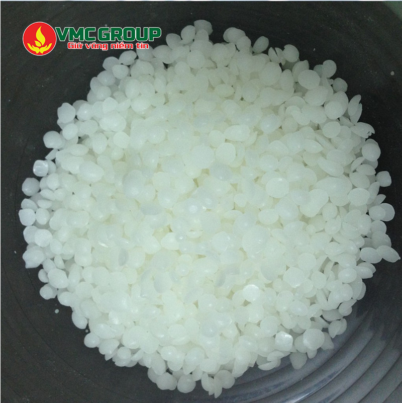 Sáp ong có nhiều ứng dụng quan trọng trong đời sống