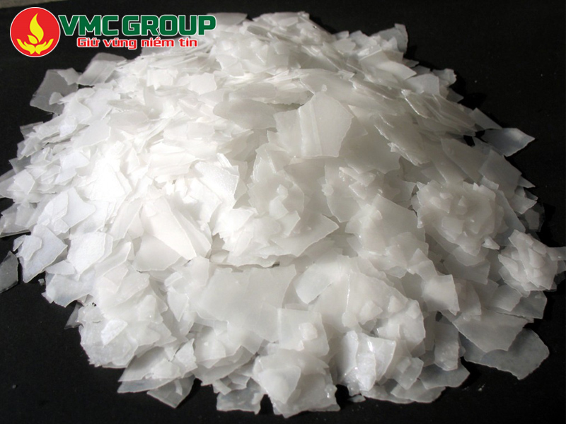 Tìm hiểu về xút vảy Trung Quốc.