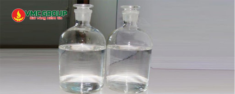 Acid fluorhydric có dạng lỏng trong suốt