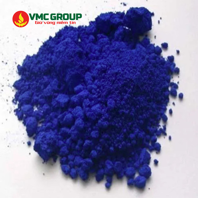 Methylene Blue có dạng bột màu xanh đậm