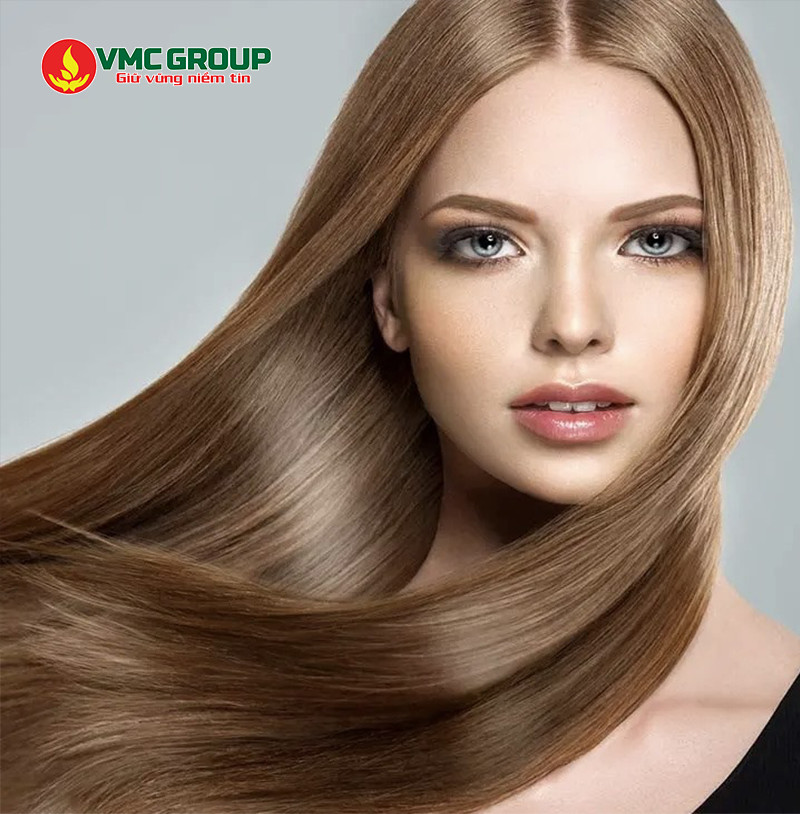 Polyquaternium 7 giúp tóc suôn mượt óng ả