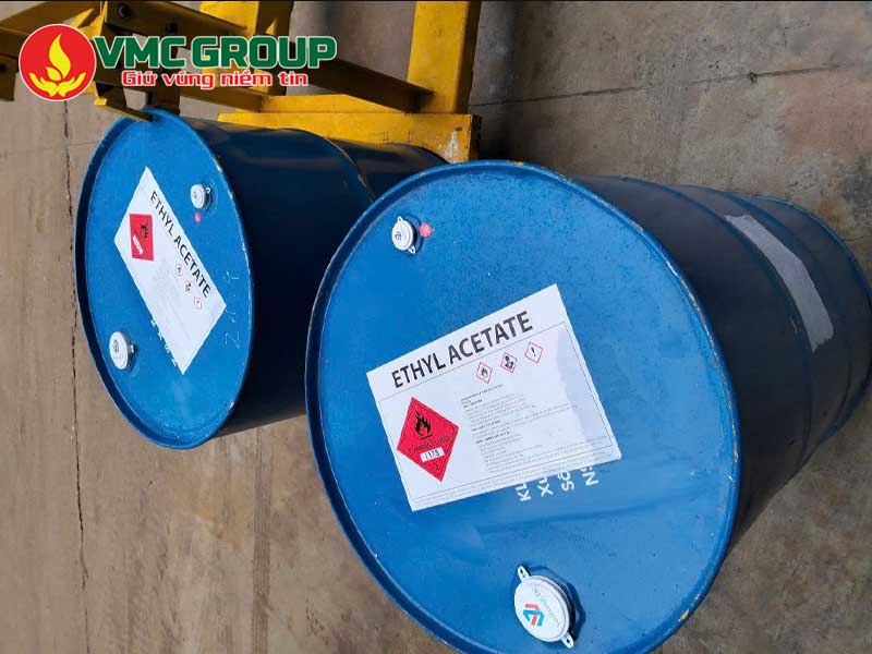 Dung môi Ethyl Acetate giá bao nhiêu