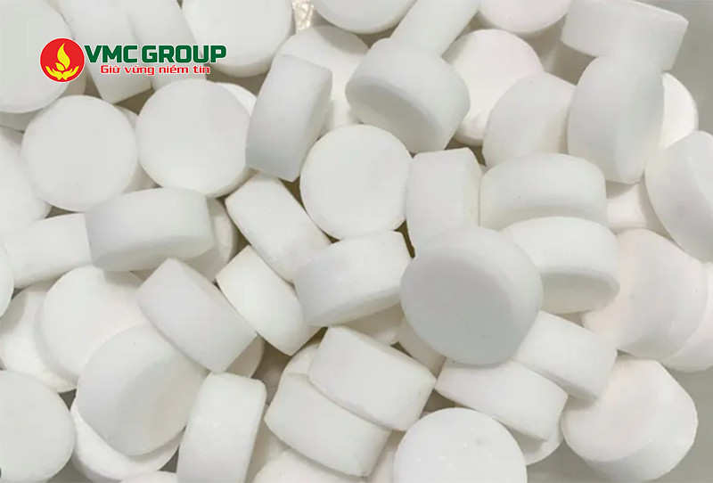 Muối viên VMC có dạng viên trụ tròn