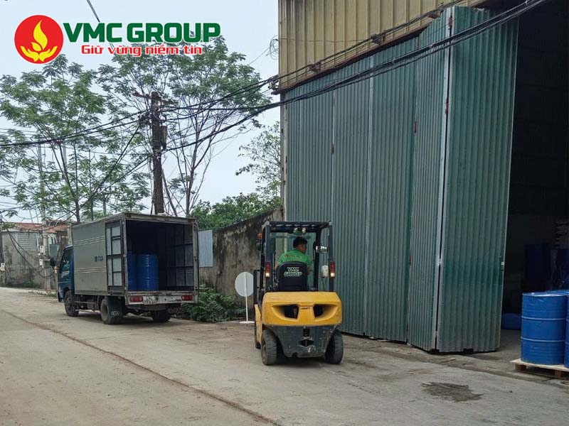 Solvent 100 cần được lưu trữ và bao quản đúng cách