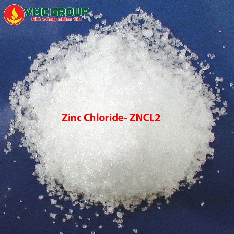 Zinc Chloride có dạng rắn màu trắng
