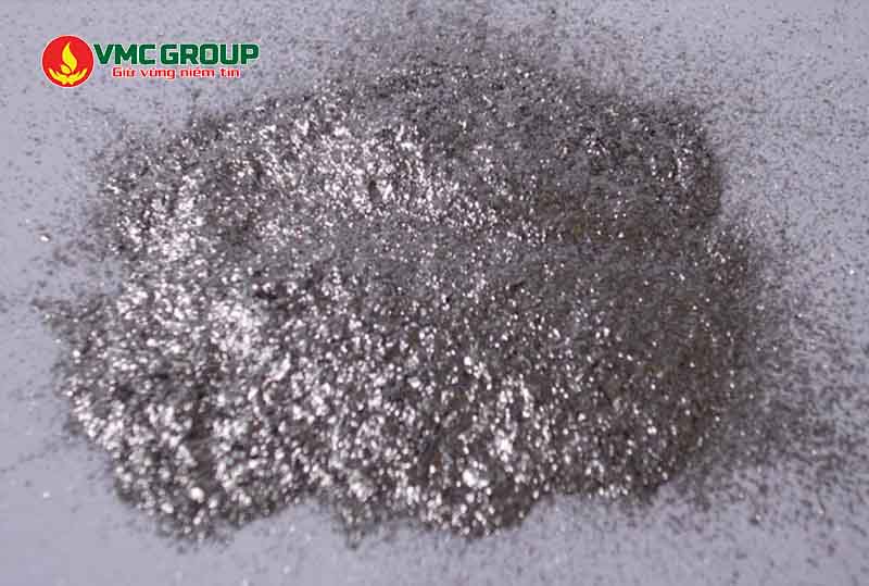 Bột nhôm có dạng bột màu ánh bạc