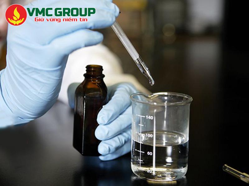 Cồn IPA Nhật Bản có dạng lỏng không màu, tốc độ bay hơi nhanh